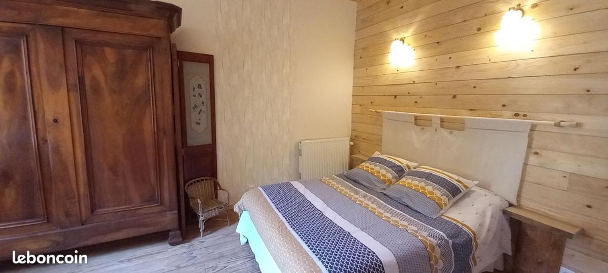 Appartement De Charme Dans Une Maison Isolee Presilly  Zewnętrze zdjęcie
