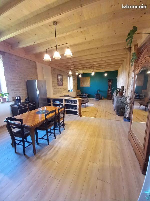 Appartement De Charme Dans Une Maison Isolee Presilly  Zewnętrze zdjęcie